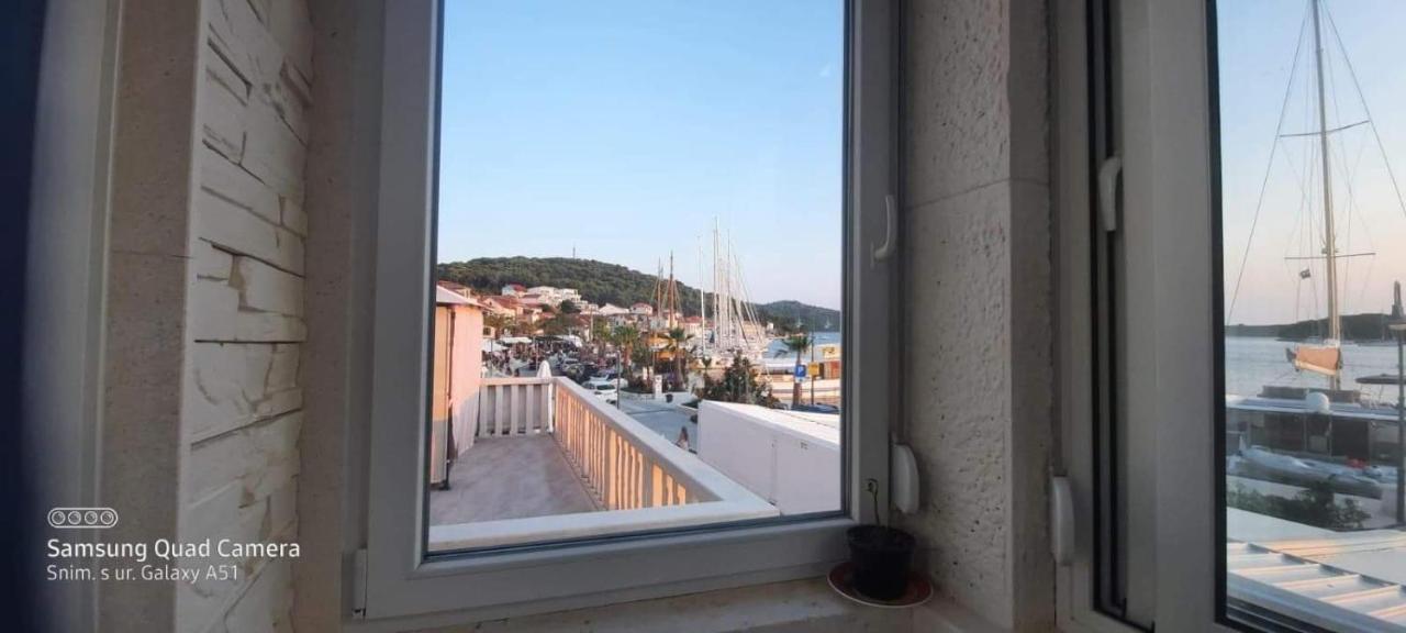 Apartman Cezar2 Рогозница Екстериор снимка