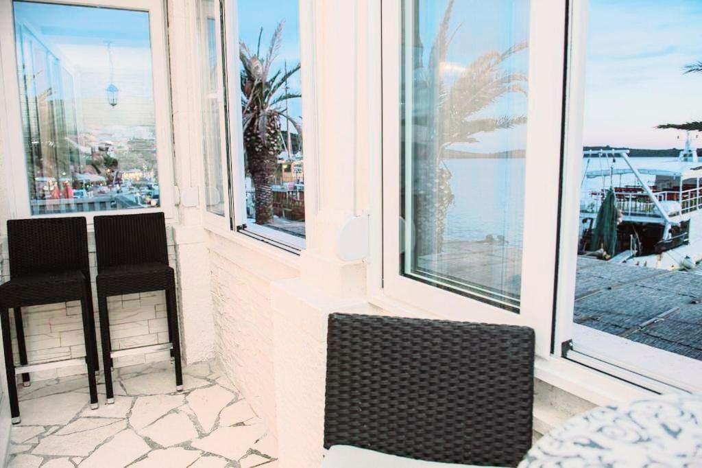 Apartman Cezar2 Рогозница Екстериор снимка