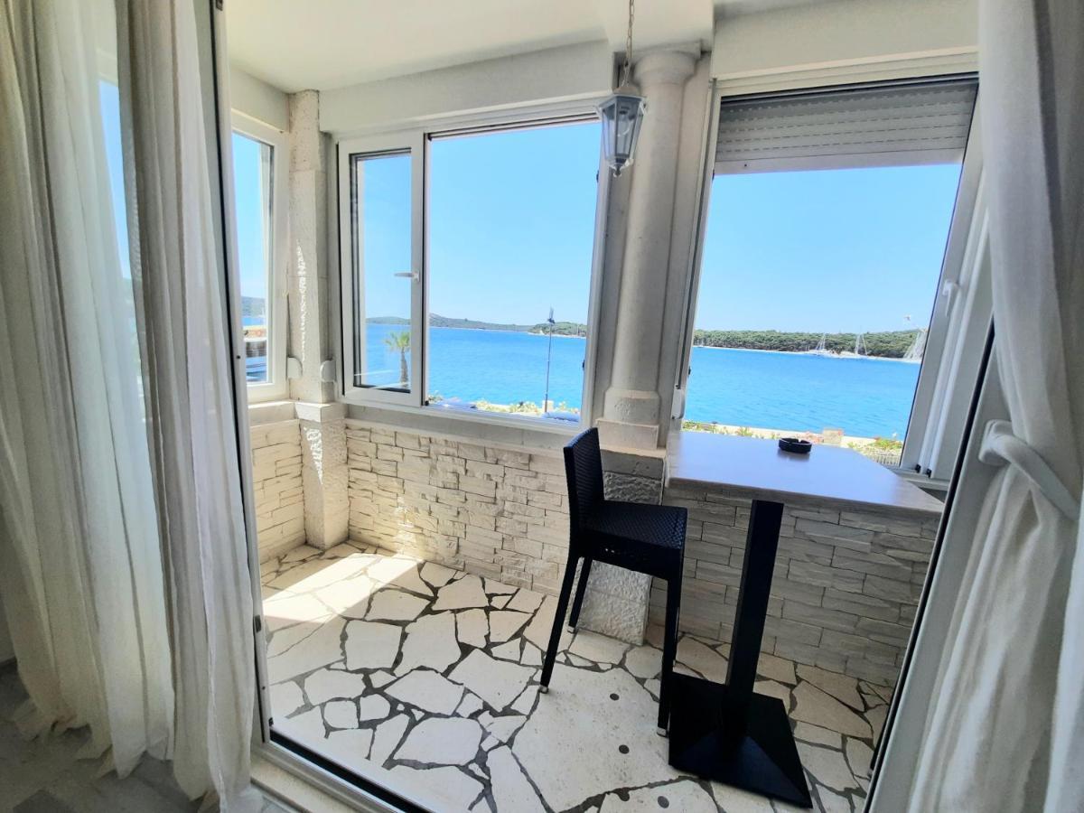 Apartman Cezar2 Рогозница Екстериор снимка